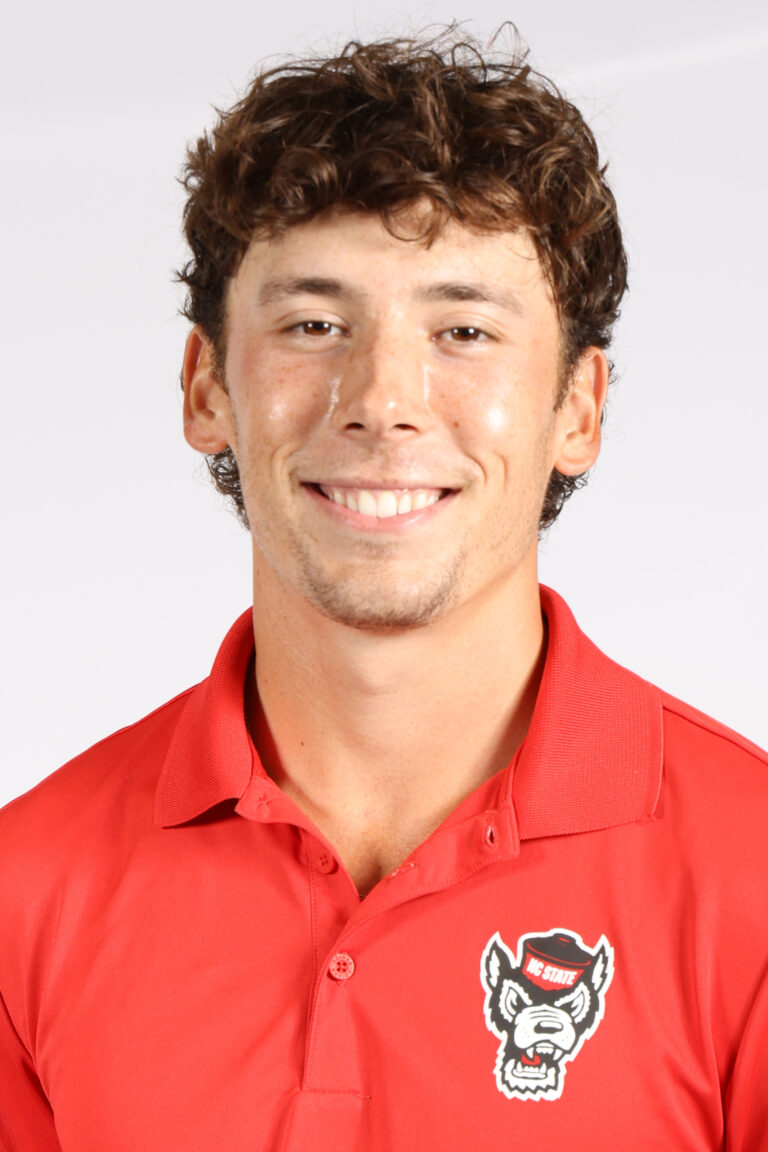 Tar Heels, Wolfpack men, Wake women hit course in early tourneys